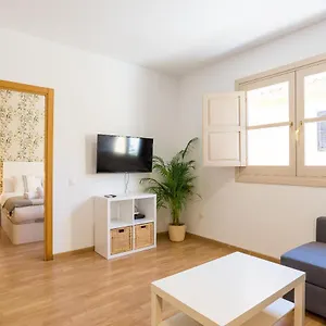 https://mitjana-plaza-apartamentos-ii.es-andalucia.com